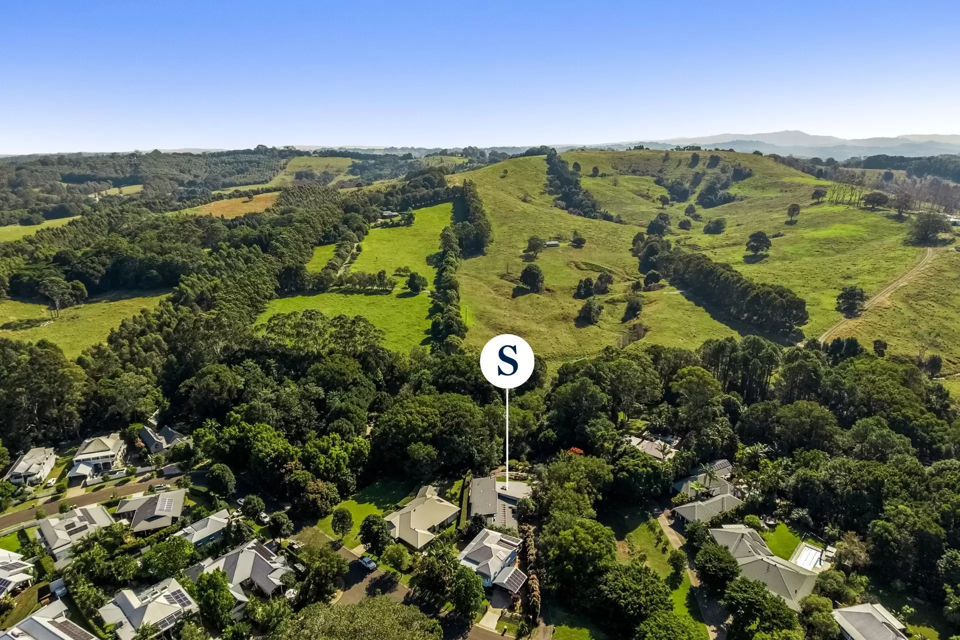 18 Palm-Lily Crescent, Bangalow For Sale by Byron Bay Sotheby's International Realty - image 1