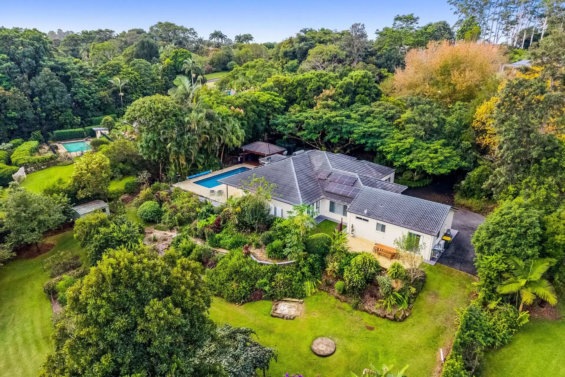 71 Fredericks Lane, Tintenbar For Sale by Byron Bay Sotheby's International Realty - image 1