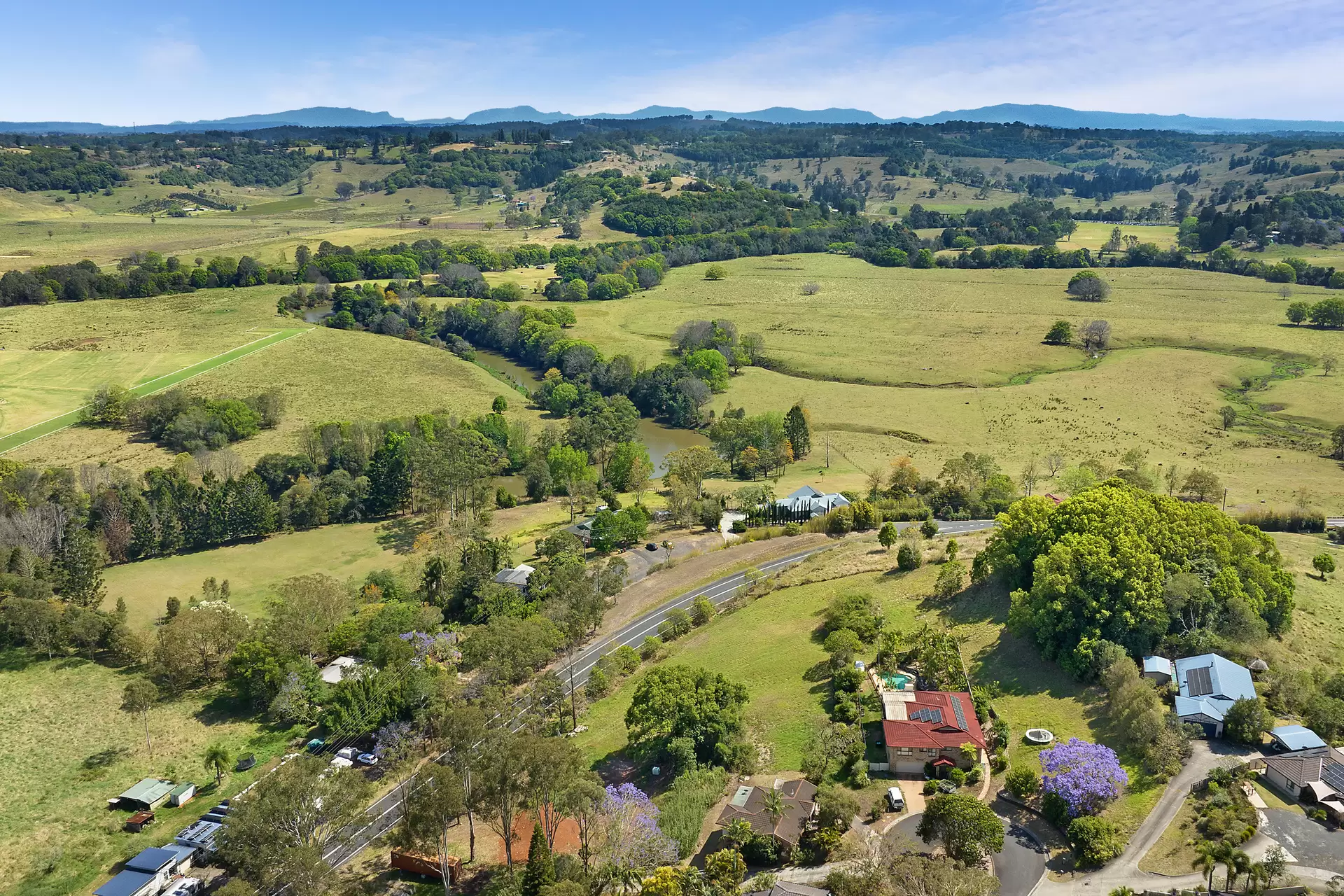 Photo #9: 34A Pendara Crescent, Howards Grass - For Sale by Byron Bay Sotheby's International Realty