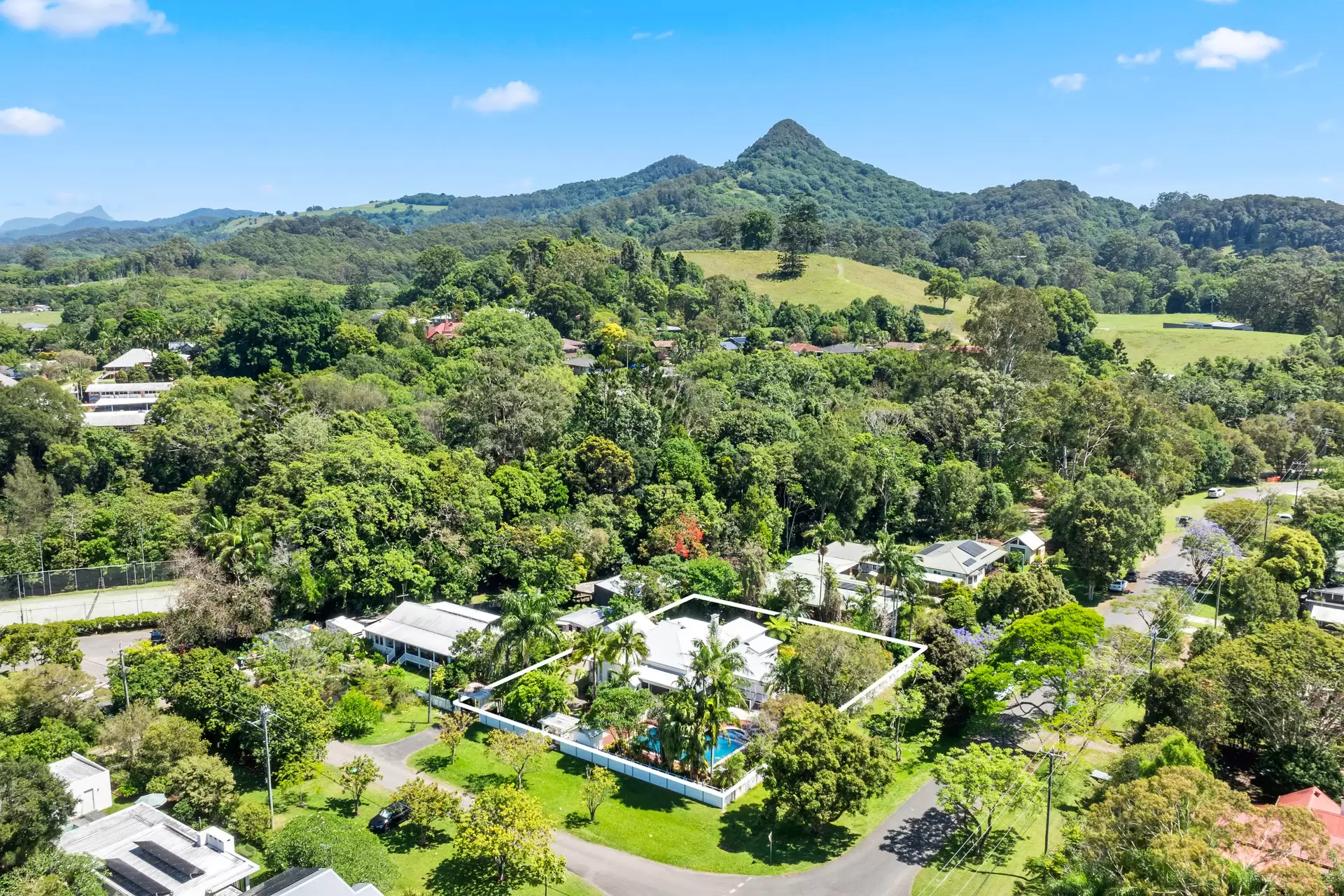 Photo #22: 4 Tyagarah Street, Mullumbimby - Sold by Byron Bay Sotheby's International Realty