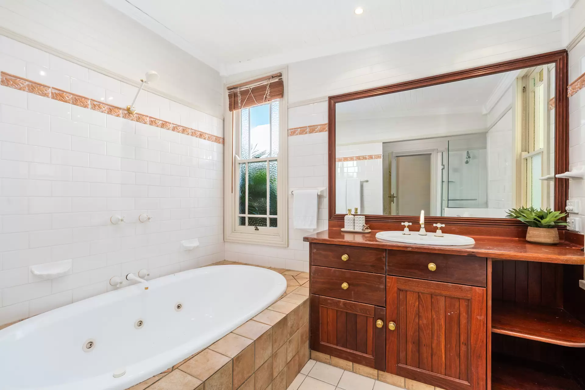 Photo #12: 4 Tyagarah Street, Mullumbimby - Sold by Byron Bay Sotheby's International Realty