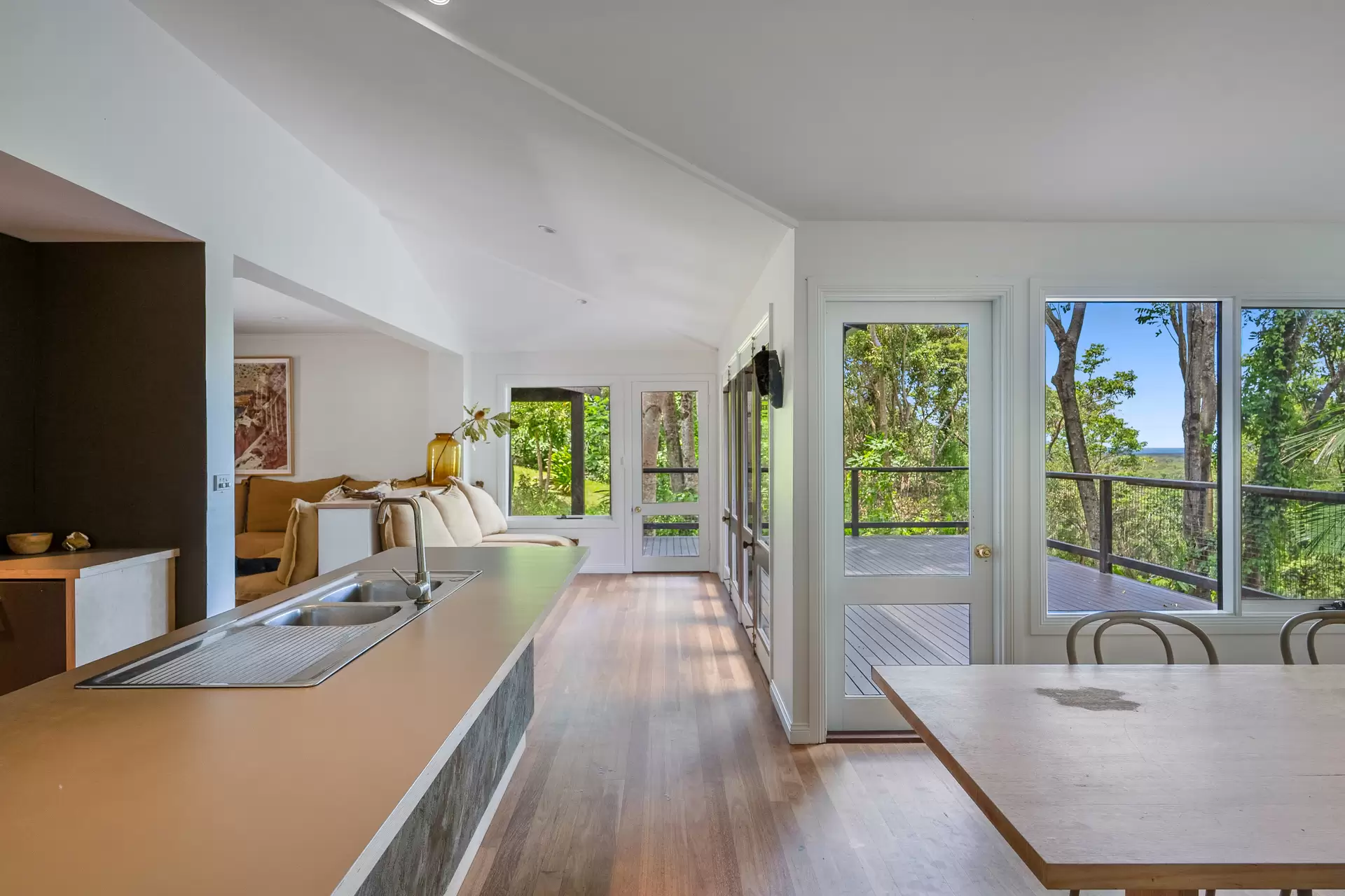 Photo #8: 41 Hyrama Crescent, Brunswick Heads - For Sale by Byron Bay Sotheby's International Realty