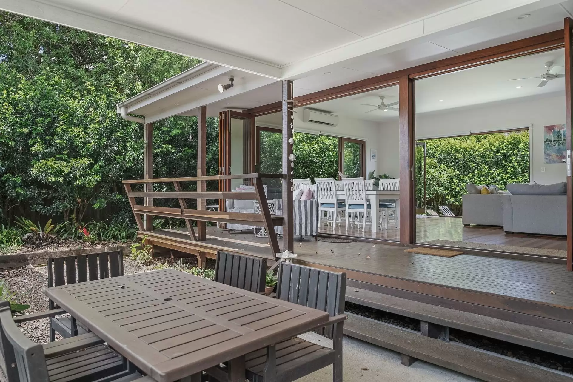 Photo #21: 21 Carlyle Street, Byron Bay - Sold by Byron Bay Sotheby's International Realty