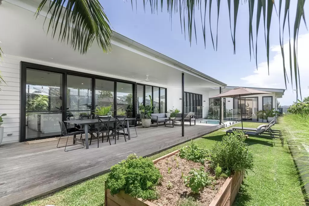 233 Hutley Drive, Lennox Head Sold by Byron Bay Sotheby's International Realty