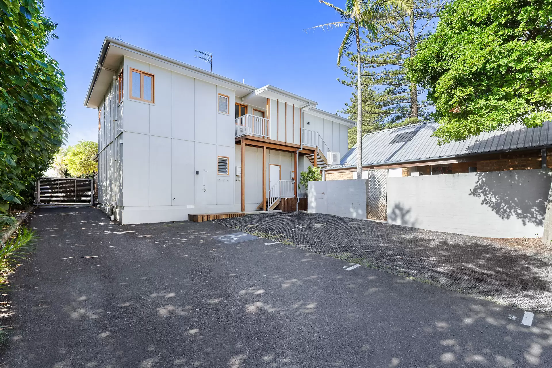 Photo #12: 2 Jonson Street, Byron Bay - Sold by Byron Bay Sotheby's International Realty