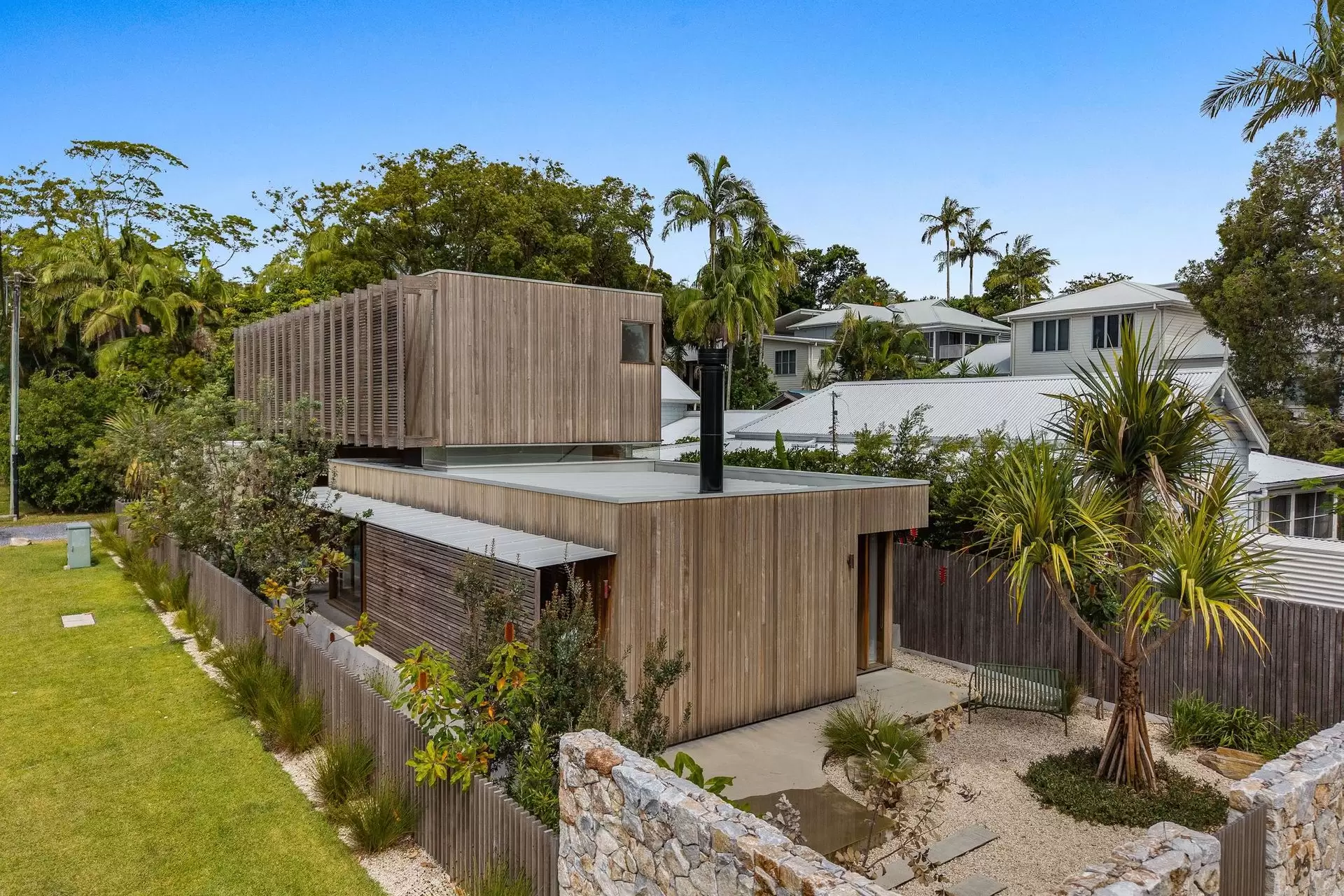 Photo #25: 25 Bangalow Road, Byron Bay - For Sale by Byron Bay Sotheby's International Realty
