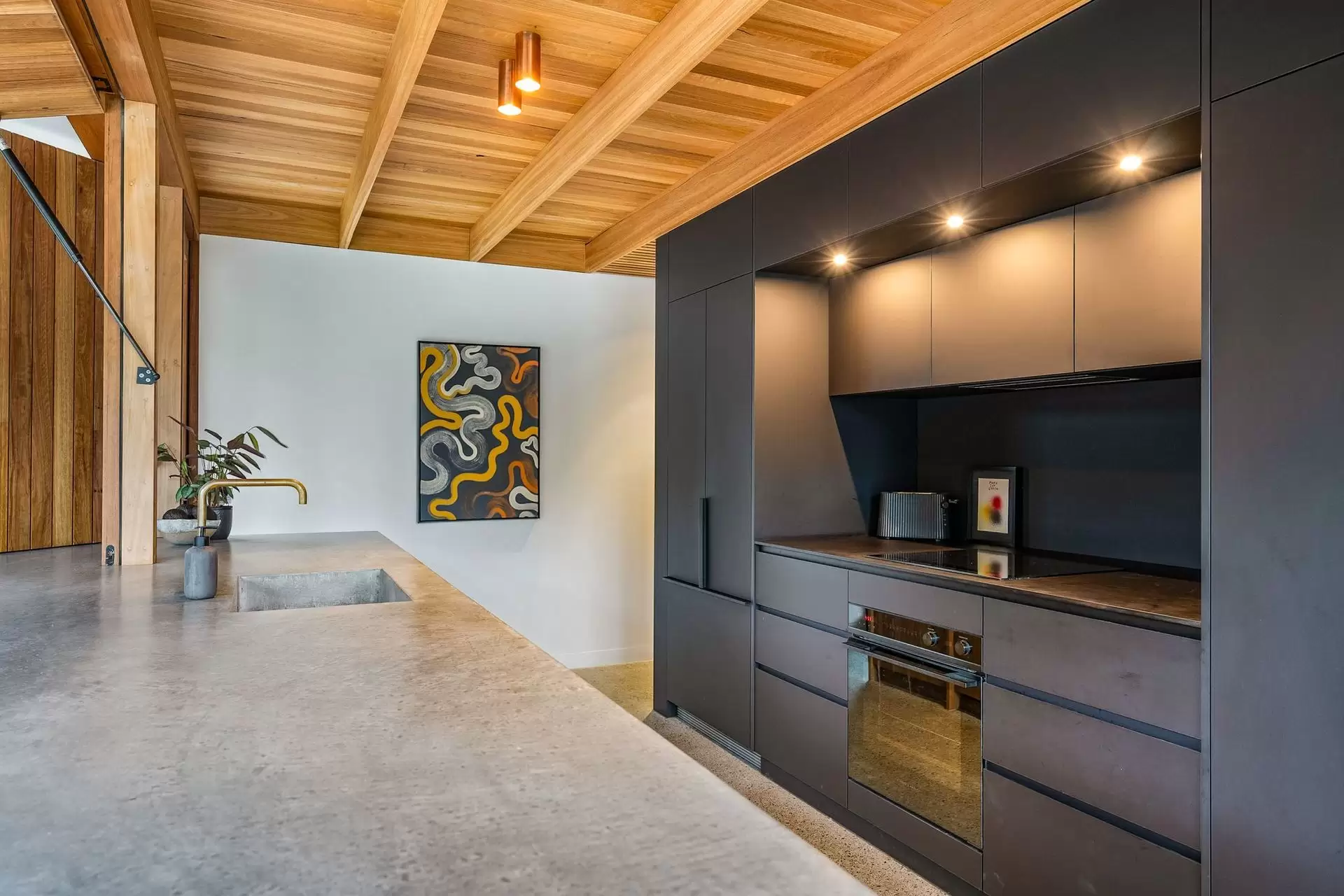 Photo #7: 25 Bangalow Road, Byron Bay - For Sale by Byron Bay Sotheby's International Realty
