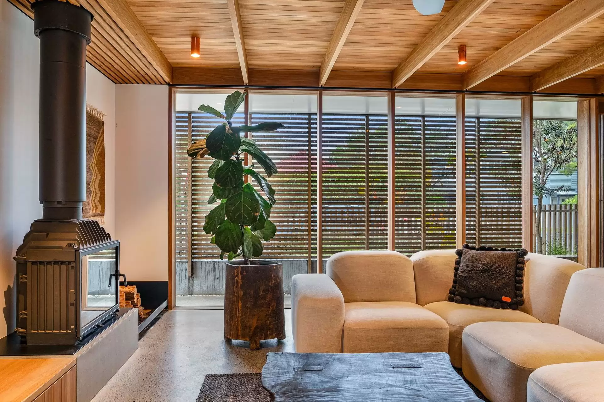 Photo #18: 25 Bangalow Road, Byron Bay - For Sale by Byron Bay Sotheby's International Realty
