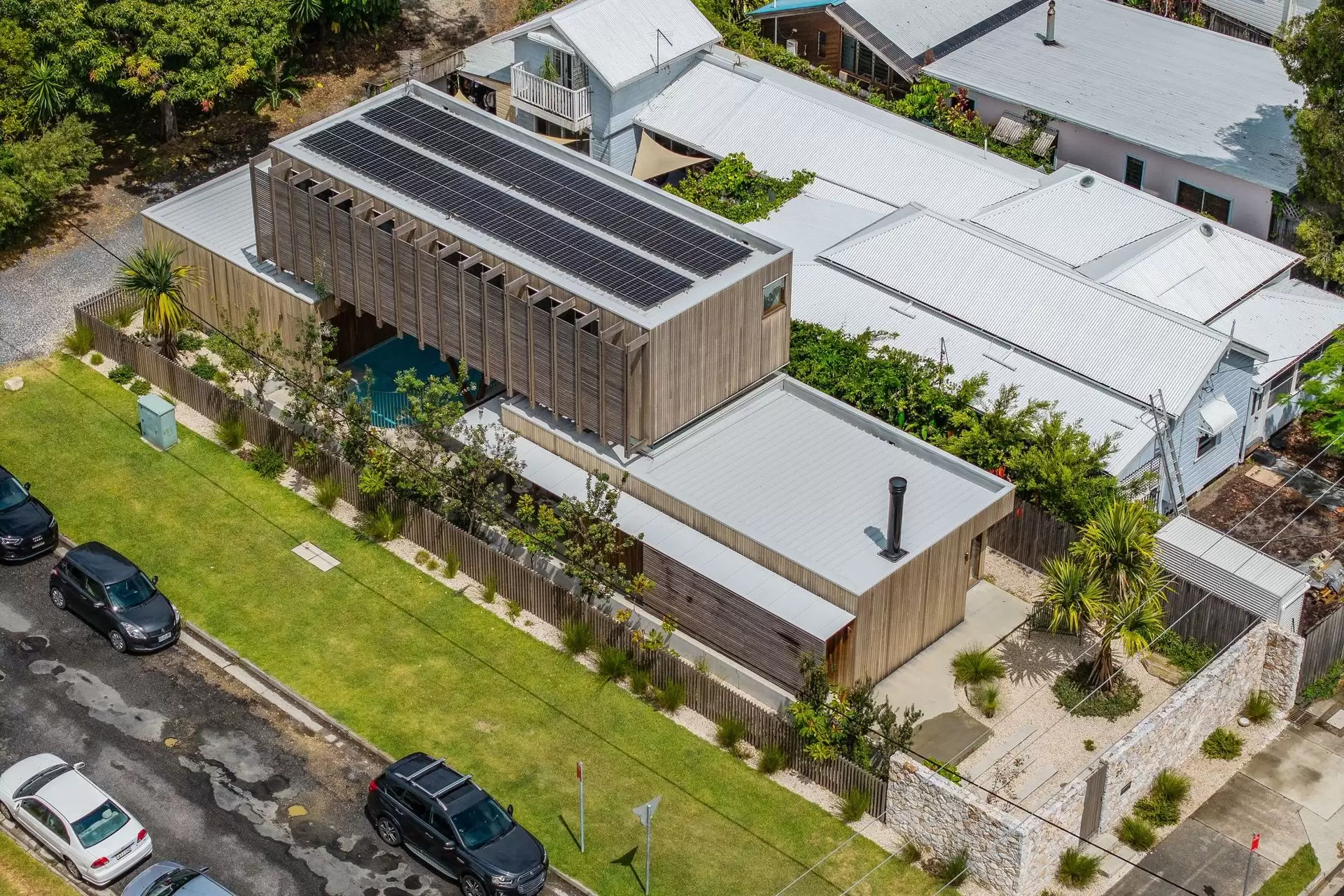 Photo #24: 25 Bangalow Road, Byron Bay - For Sale by Byron Bay Sotheby's International Realty
