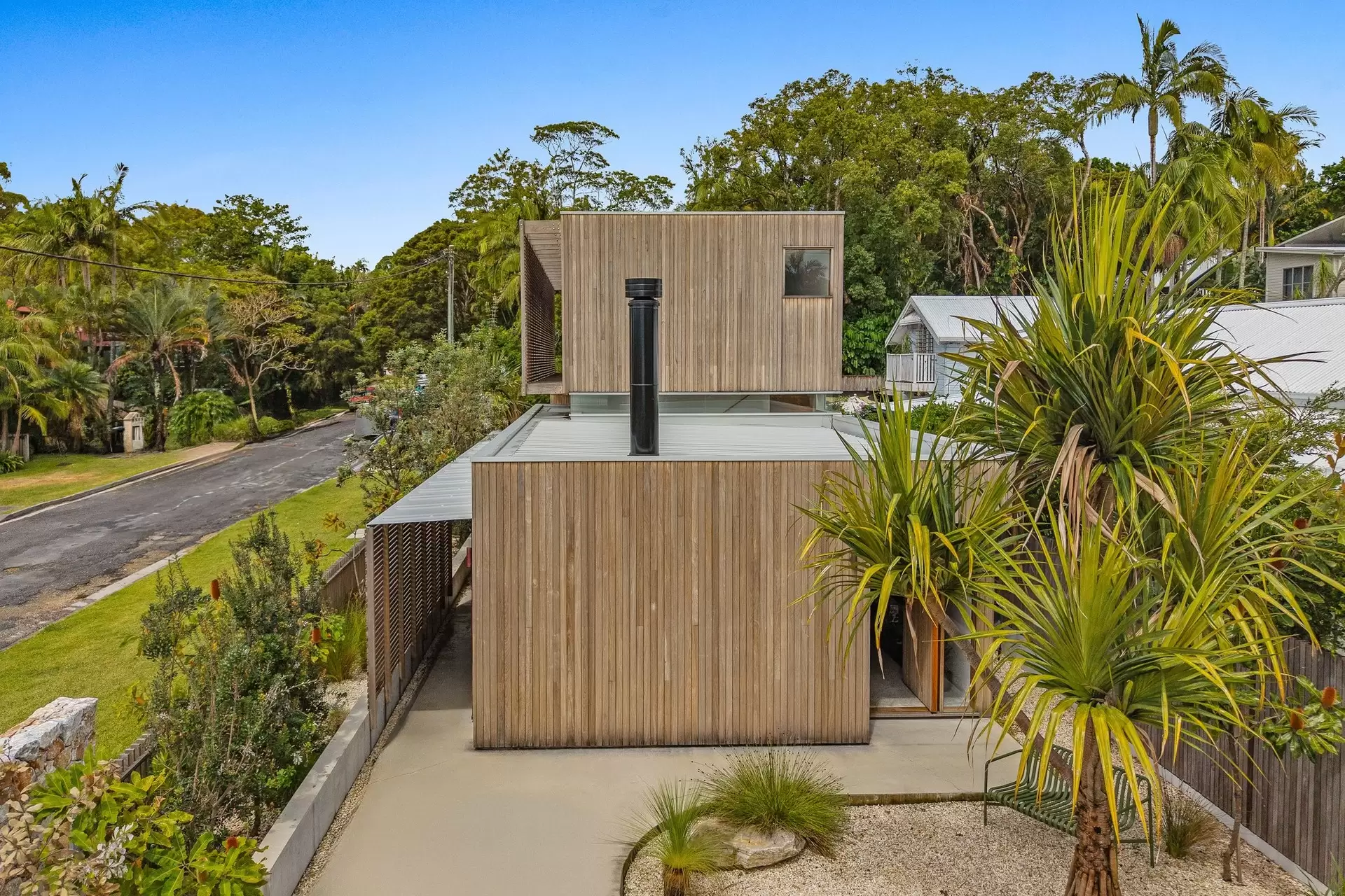 Photo #20: 25 Bangalow Road, Byron Bay - For Sale by Byron Bay Sotheby's International Realty