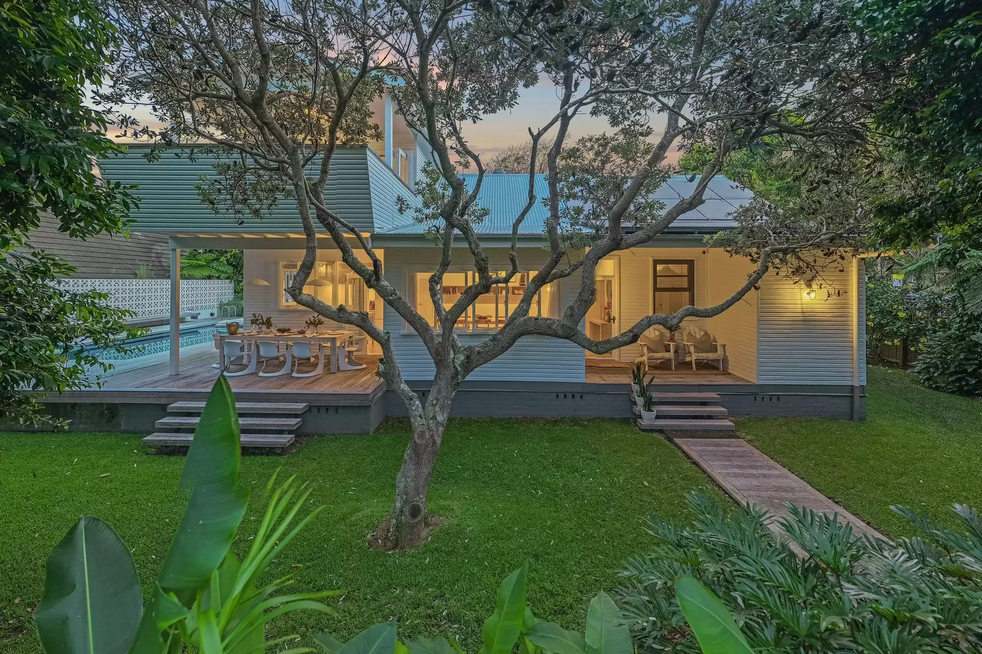 Photo #7: 32 Kingsley Street, Byron Bay - For Sale by Byron Bay Sotheby's International Realty