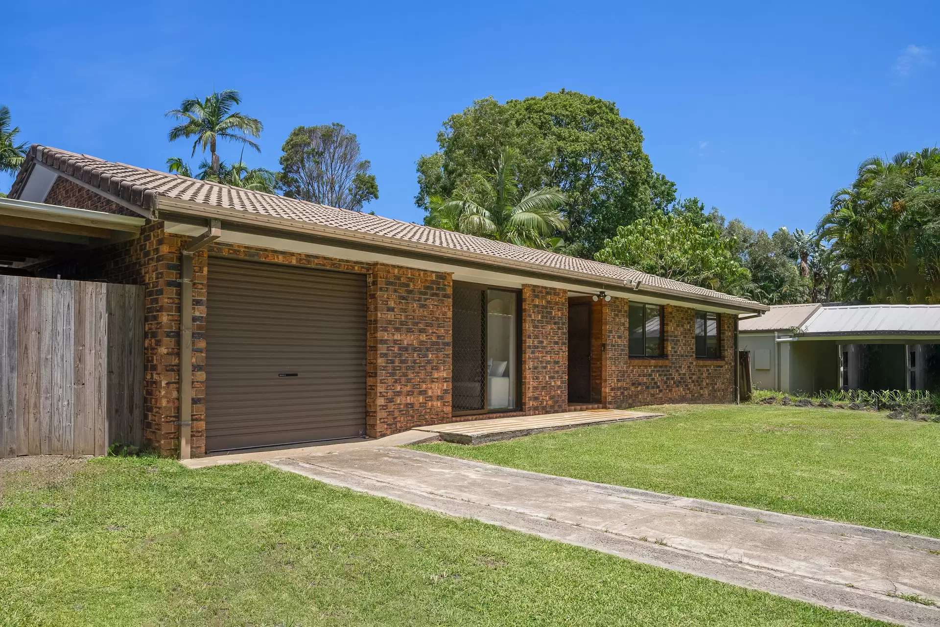 Photo #2: 12 Walker Street, Byron Bay - Sold by Byron Bay Sotheby's International Realty