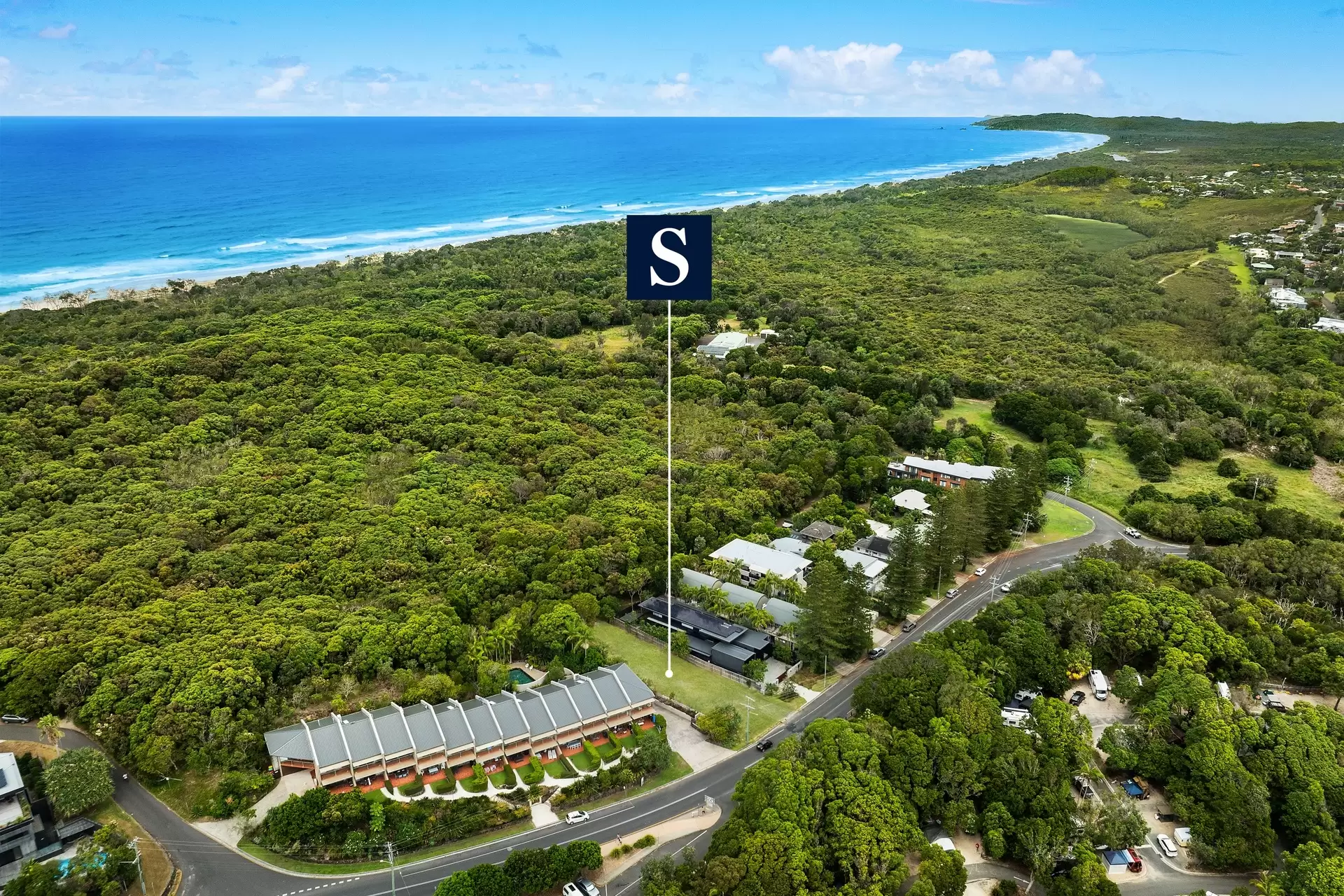 Photo #13: 128 Lighthouse Road, Byron Bay - Sold by Byron Bay Sotheby's International Realty