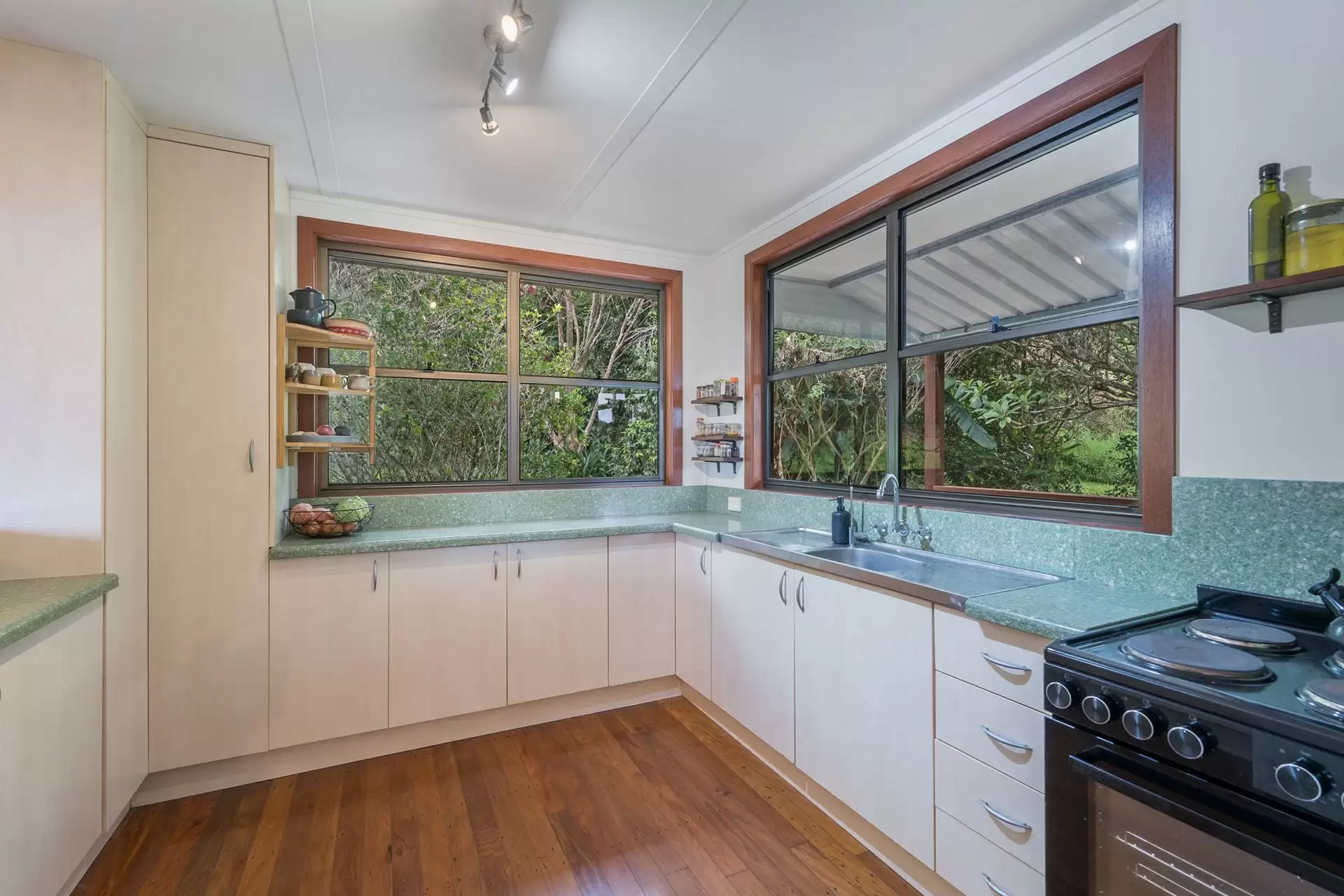 Photo #8: 271 Goremans Road, Eureka - Sold by Byron Bay Sotheby's International Realty