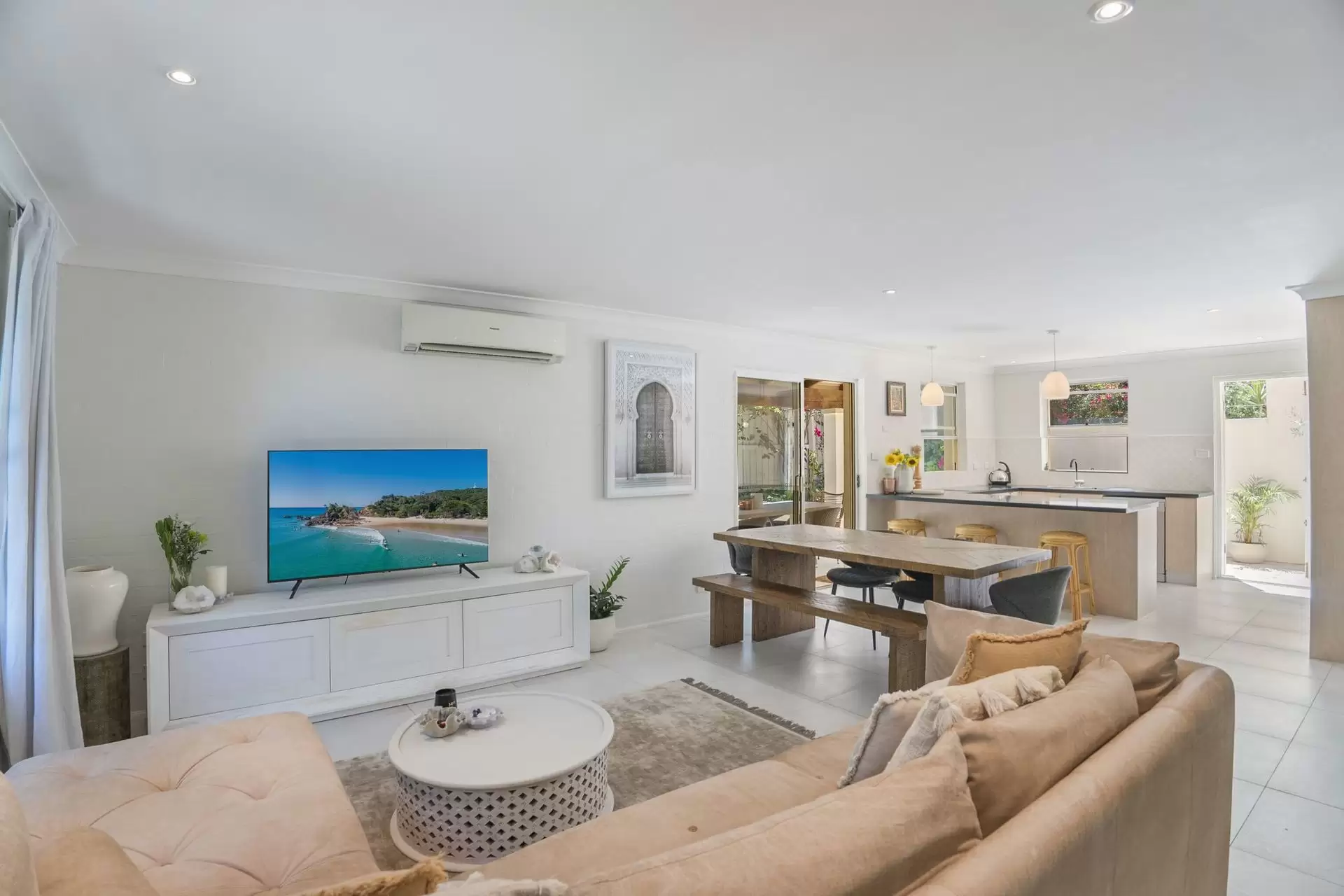 Photo #3: 1/7 Oceanside Place, Suffolk Park - For Sale by Byron Bay Sotheby's International Realty