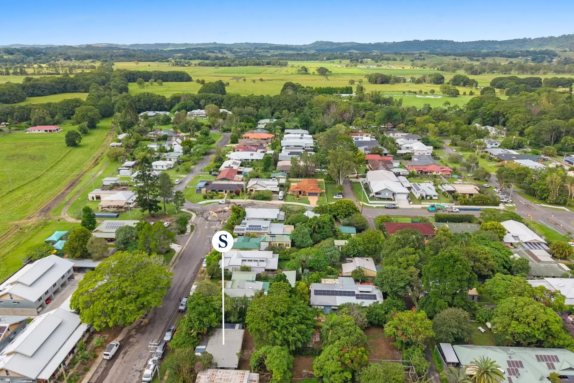Photo #12: 99 Station Street, Mullumbimby - For Sale by Byron Bay Sotheby's International Realty