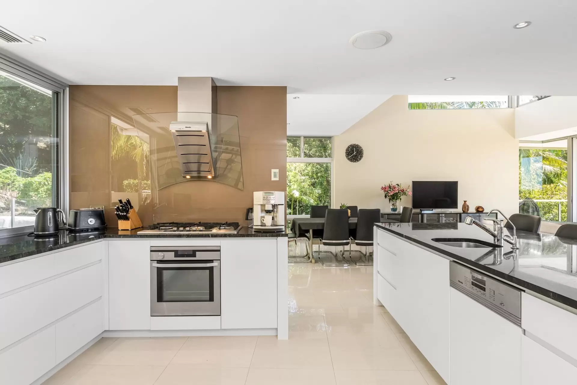 Photo #15: 18 Red Bean Close, Suffolk Park - Sold by Byron Bay Sotheby's International Realty